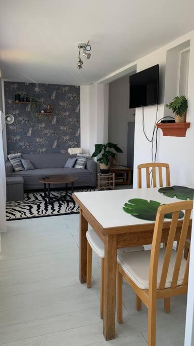Ferienwohnung Eclat D'Azur Cogolin Exterior foto